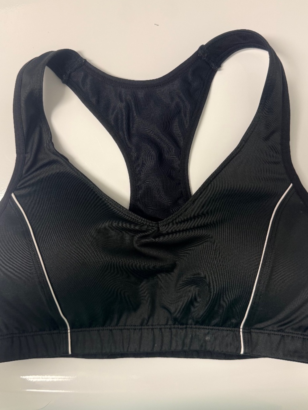Moving Comfort Vixen Sports Bra Black 32 C-D -- 34C